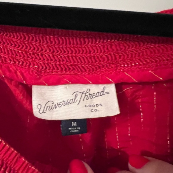 Universal threads medium Red off the shoulder Women's Top - Picture 2 of 6